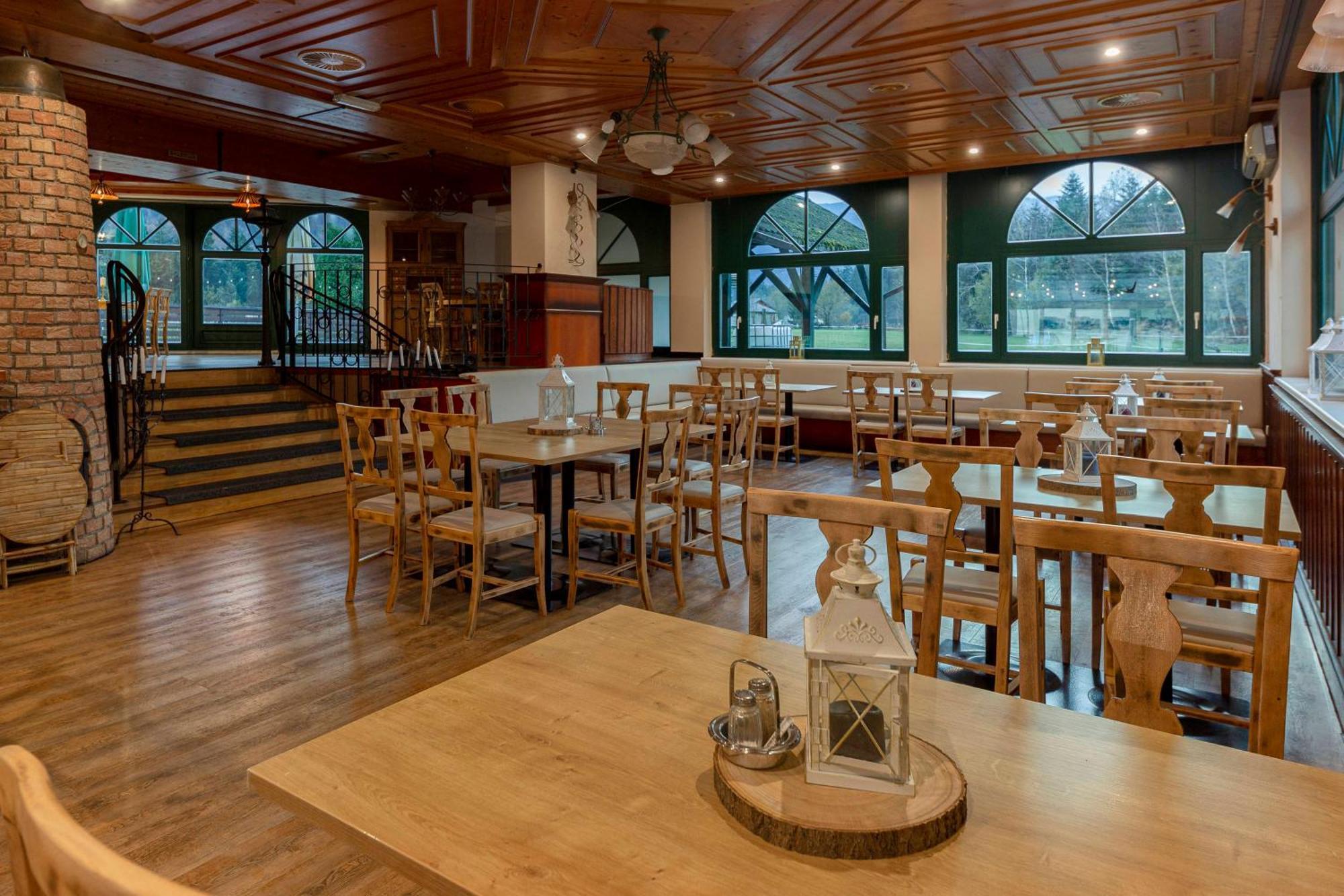 Hotel Burger Venise Recica ob Savinji 外观 照片
